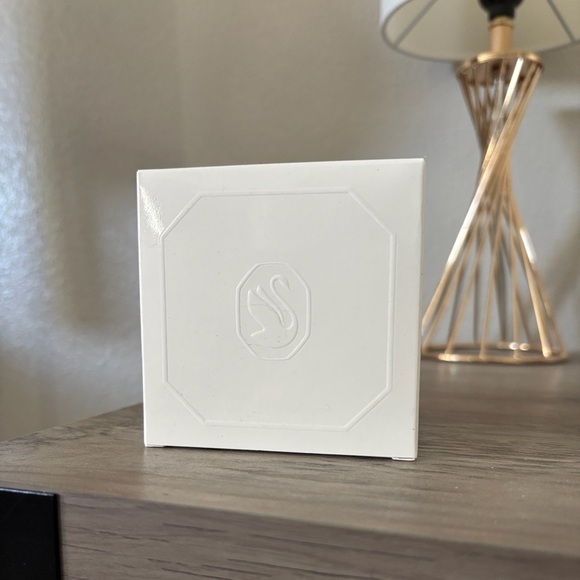 Swarovski Gold and Clear Crystal Crab Figurine - Picture 11 of 14